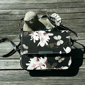 Mini Butterfly Purse